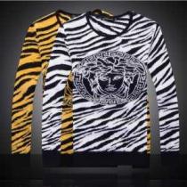 ◆モデル愛用◆ 2026秋冬 VERSACE ヴェルサーチ セーター 数に限りが...