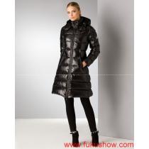 新作登場 2026-14秋冬新作 女性用 モンクレール MONCLER ダウンジャケット