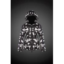 2026 秋冬 MONCLER モンクレール ボディラインにぴったり レディース...