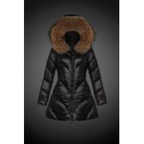 2026 秋冬 雨の時期にも活躍 MONCLER モンクレール レディース ダウ...