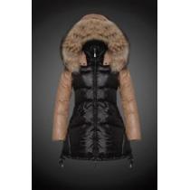 2026 秋冬 撥水加工の施された MONCLER モンクレール レディース ダ...