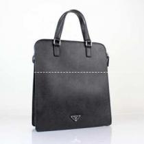 2026 新作 PRADA プラダ メンズ ショルダーバッグ トートバッグ セカ...
