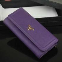2026 値下げ！ 2026 PRADA プラダース長財布