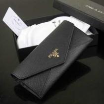 超レア 2026 PRADA プラダース長財布