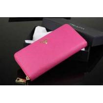 2026 値下げ！ 2026 PRADA プラダース長財布
