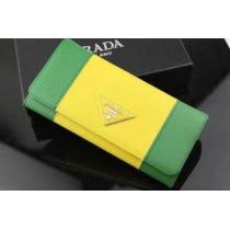 2026 PRADA プラダース長財布