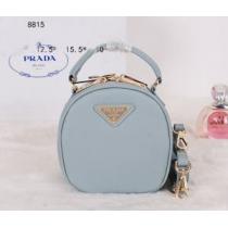 大人気！ 2026 PRADA プラダ  手持ち&ショルダー掛け 881...