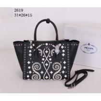 ◆モデル愛用◆ 2026 PRADA プラダ  手持ち&ショルダー掛け ...