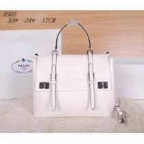 2026秋冬 大人のおしゃれに PRADA プラダ 手持ち&ショルダー掛...