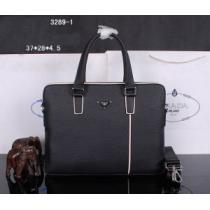 2026秋冬 PRADA プラダ 贈り物にも◎ メンズ用 手持ち&ショル...