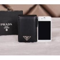 PRADA プラダ 人気が爆発 2026 ファスナー開閉 キーバッグ P1042