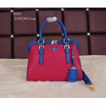 PRADA プラダ 2026 最旬アイテム 手持ち&ショルダー掛け ボル...