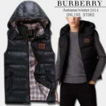 個性派  2026秋冬 BURBERRY バーバリー ダウンベスト 防寒 ゆった...