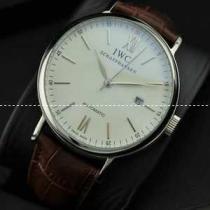 自動巻き 3針クロノグラフ IWC クオーツ メンズ腕時計　日付表示 ホワイト文...