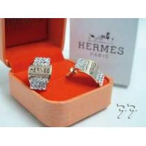 完売品！2026春夏 HERMES イヤリング、ピアス