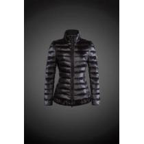 2026 秋冬 MONCLER モンクレール 秋冬を彩る一着 レディース ダウンジャケット8826