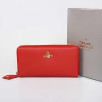 大人のセンスが光るVIVIENNE WESTWOOD 二つ折り小銭入れ 　長く使えるウォレット