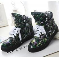 2026 GIVENCHY ジバンシー 贈り物にも◎ スニーカー