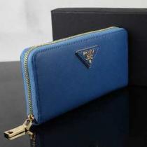 2026 完売品！PRADA プラダース長財布