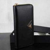 欧米韓流/雑誌 2026 PRADA プラダース長財布