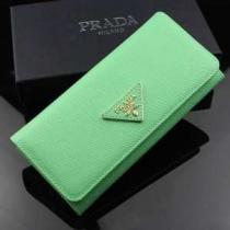 【激安】 2026 PRADA プラダース長財布