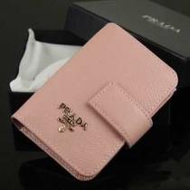 大人気☆NEW!! 2026 PRADA プラダース長財布