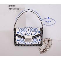 希少 2026 PRADA プラダ  手持ち&ショルダー掛けBN924