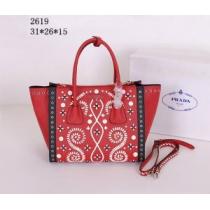 完売品！ 2026 PRADA プラダ  手持ち&ショルダー掛け 2619