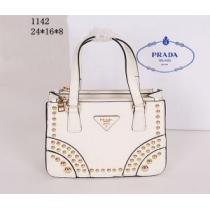 2026 夏コーデ PRADA プラダ  ハンドバッグ 1142