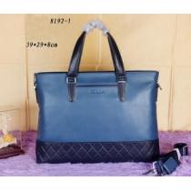 PRADA プラダ 大人気！2026 メンズ用 手持ち&ショルダー掛け 8192-1