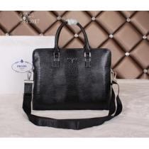 PRADA プラダ 2026 ◆モデル愛用◆ メンズ用 手持ち&ショルダー掛け 95525