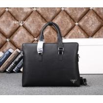 PRADA プラダ 2026 首胸ロゴ メンズ用 手持ち&ショルダー掛け 018-5