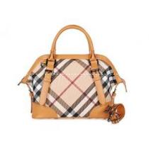 大人気☆NEW!!2026春夏 新作 値下げ！BURBERRY バーバリー 手持ち&ショルダー掛け9922