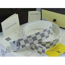 NEW!!2026春夏 LOUIS VUITTON ルイ ヴィトン 本革（牛皮）ベルト最高ランク