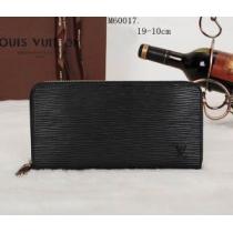 欧米韓流/雑誌 2026春夏 LOUIS VUITTON ルイ ヴィトン  レディース財布 M60017