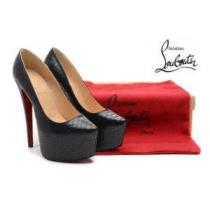 2026 入手困難 Christian Louboutin クリスチャンルブタンパンプス
