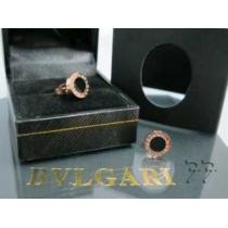 人気が爆発 2026春夏 BVLGARI ブルガリピアス