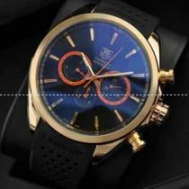 タグホイヤー【TAG HEUER】メンズ腕時計 自動巻き　6針 ブラック ラバー