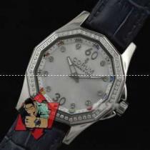 大人気　美品 CORUM-コルム 腕時計