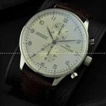 IWC クオーツ メンズ腕時計　日本製クオーツ 6針クロノグラフ ホワイト文字盤　日付表示 レザーベルト 47mm