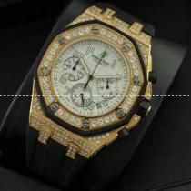 日本製クオーツ Audemars Piguetオーデマピゲ 腕時計 6針クロノグラフ 日付表示  ダイヤベゼル 夜光効果