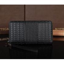 上質 2026春夏 BOTTEGA VENETA ボッテガ ヴェネタ メンズ財布 BV 3335