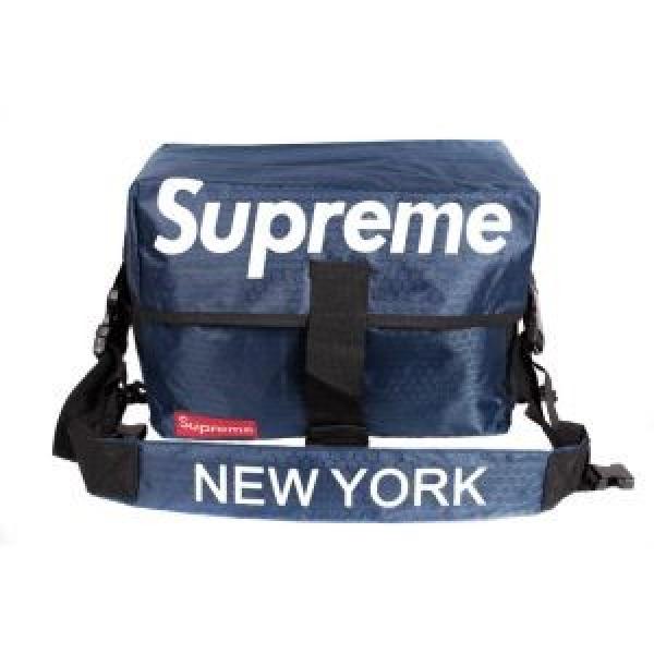 2026秋冬 SUPREME シュプリーム 高級感演出 ショルダーバッグ
