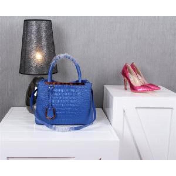 2026 新品 FENDI フェンディ ショルダーベルト付 レディース ハンドバッグ 2026