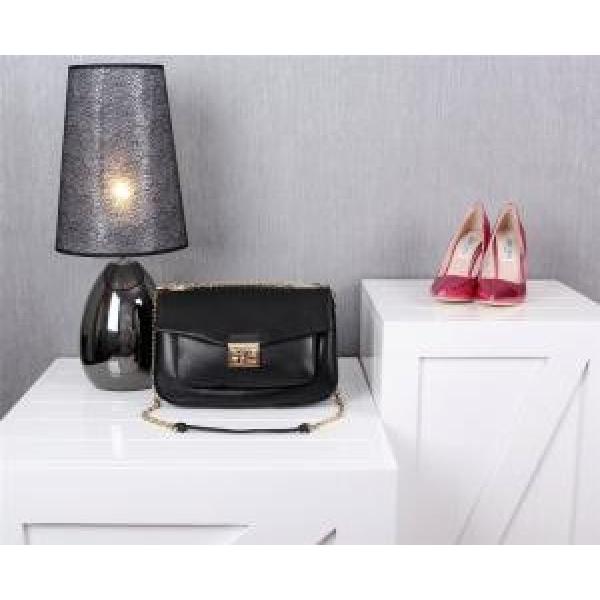 2026 値下げ！FENDI フェンディ レディース ショルダーバッグ 2026