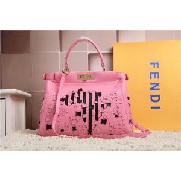 2026 入手困難 FENDI フェンディ ファスナーポケット付 レディース バックパック 1169
