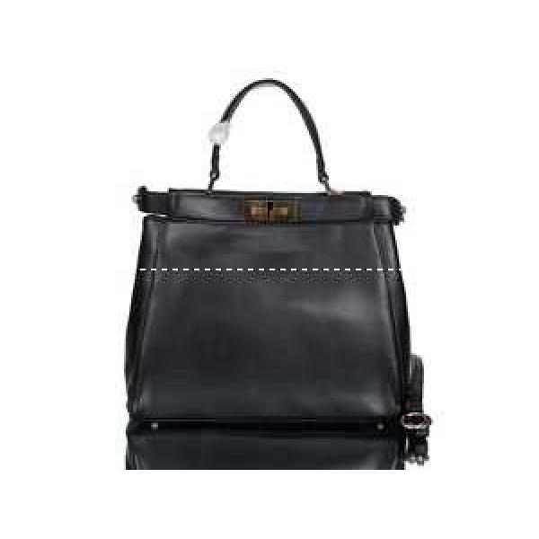2026春夏 新作 FENDI フェンディ 大人気☆NEW!!手持ち&amp;ショルダー掛け8244