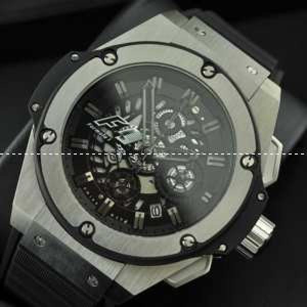 Hublotウブロ メンズ腕時計 日本製クオーツ 5針クロノグラフ 日付表示 ゴールド 44.8MM