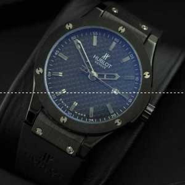 Hublotウブロ メンズ腕時計 自動巻き 3針クロノグラフ 日付表示 ラバー BLACK