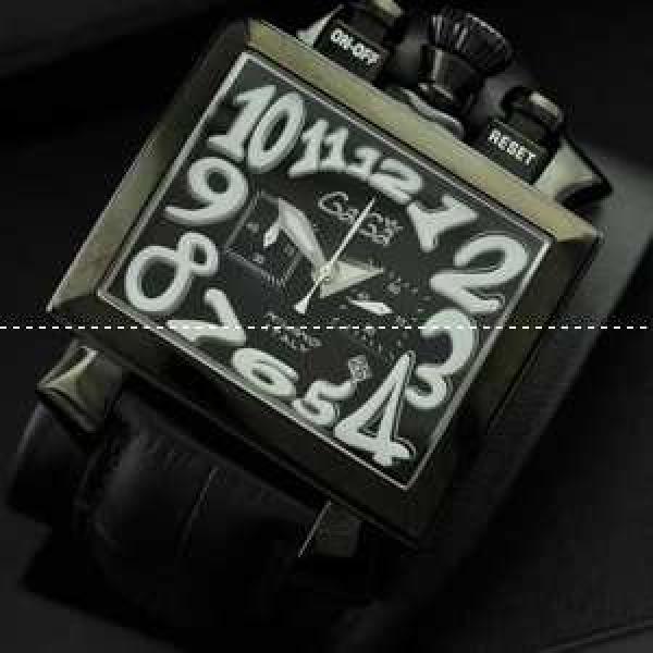 ガガミラノ腕時計 日本製クオーツ GaGaMILANO  マルチカラーインデックス  サファイヤクリスタル風防  5針 クロノグラフ/日付表示/夜光効果